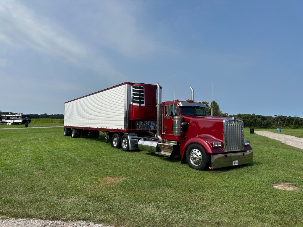 Big Rigs Truck Show Photos